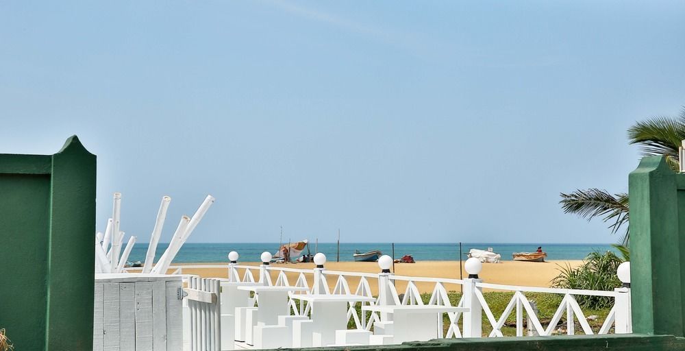 Zand Negombo Ettukala Bagian luar foto