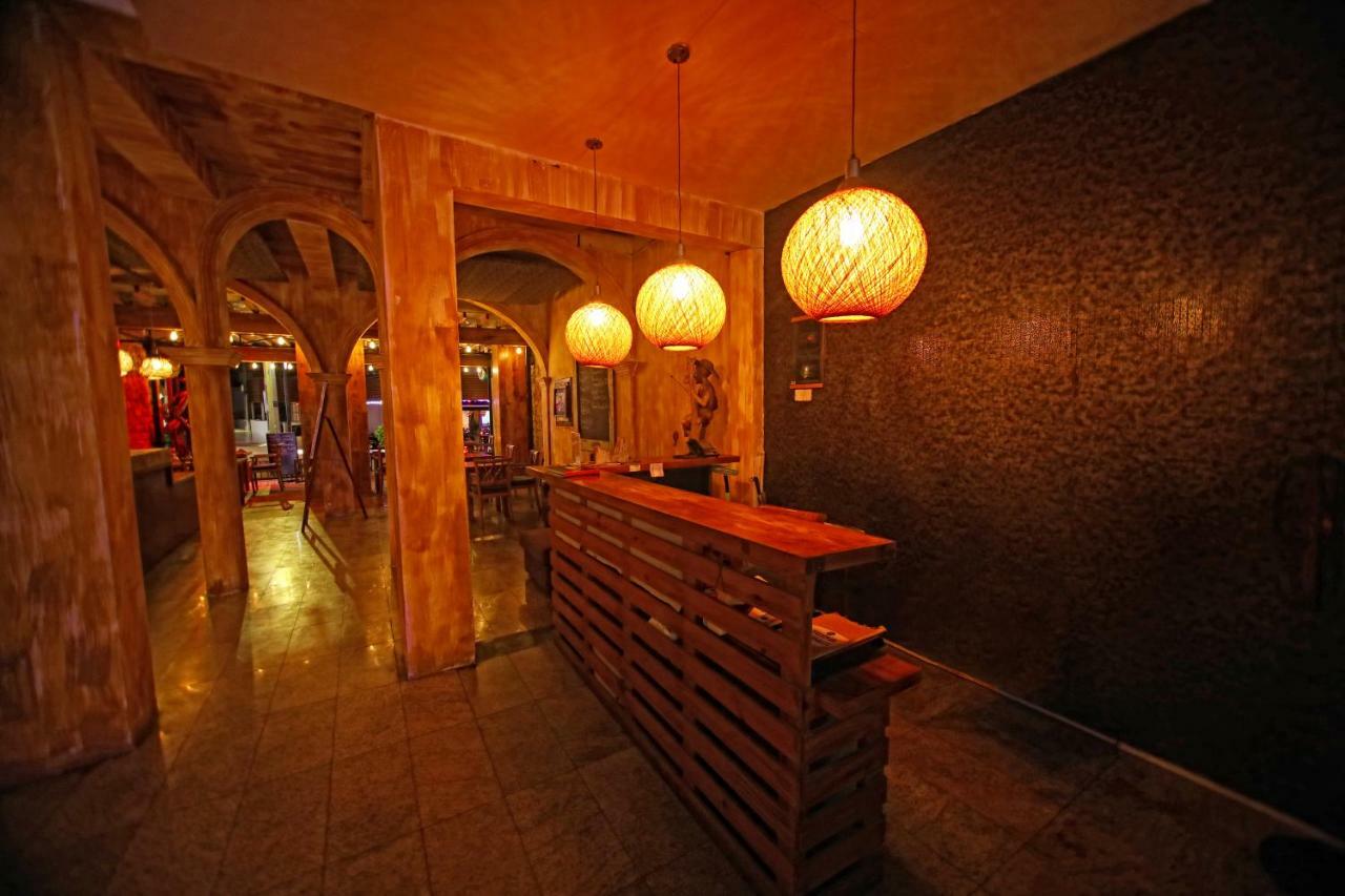 Zand Negombo Ettukala Bagian luar foto