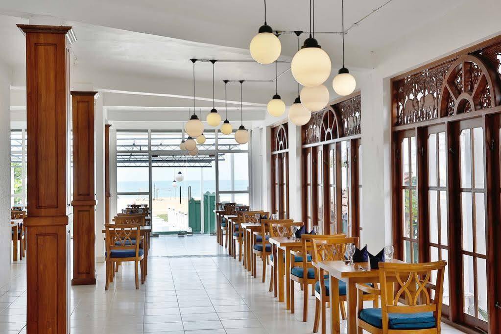 Zand Negombo Ettukala Bagian luar foto